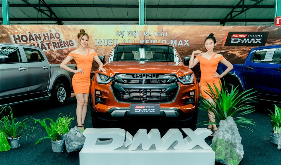 Bảng giá xe Isuzu tháng 8/2021