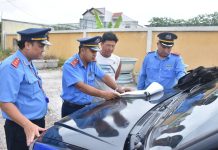 Thanh tra giao thông và Cảnh sát giao thông ai có thực quyền cao hơn? Những trường hợp nào thanh tra giao thông được dừng xe xử phạt?