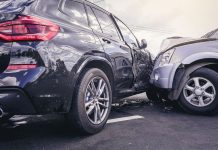 Cần làm gì khi bị xe khác đâm rồi bỏ trốn mất tăm?