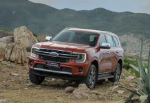 Top xe gầm cao bán chạy tháng 10 – Ford Everest lần đầu góp mặt