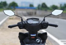 Gương chiếu hậu cho xe máy phải đạt chuẩn theo quy định tại Nghị định 168/2024/NĐ-CP