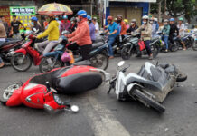 Dựa trên cơ sở nào để giải quyết chế độ tai nạn lao động trong trường hợp bị tai nạn giao thông trên đường về?