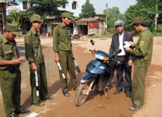 Năm 2026 Công an xã được xử phạt những lỗi nào về an toàn giao thông? Công an xã chính quy là ai?